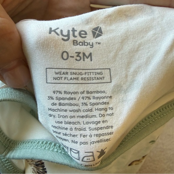 Kyte Baby Hedgehog Onesie Bamboo Size 0-3 months - Picture 3 of 3